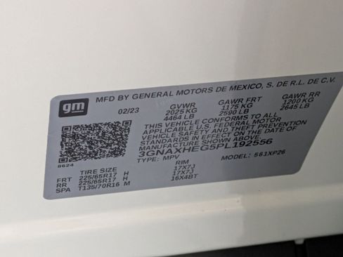 Used 2023 Chevrolet Equinox LS w/ LS Convenience Package FWD image 30