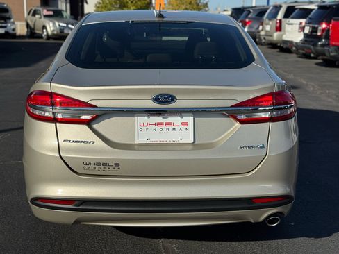 Used 2017 Ford Fusion S image 6