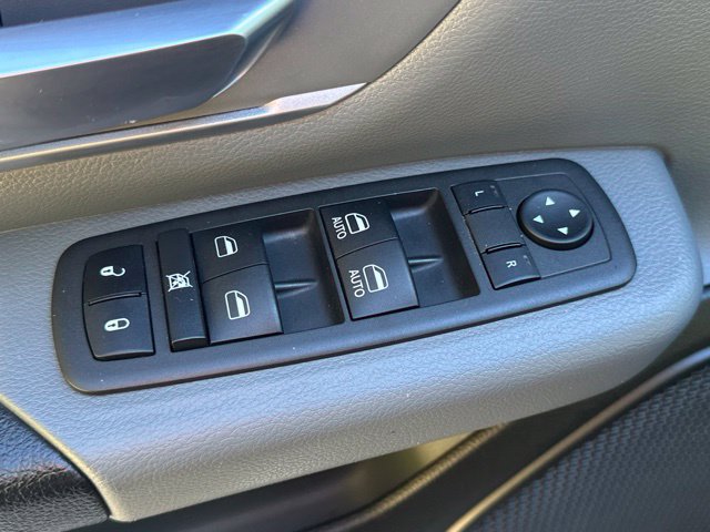 Used 2022 RAM 1500 Big Horn AWD/4WD image 22