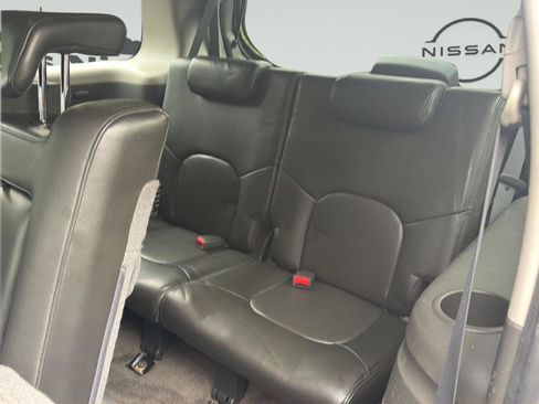 Used 2011 Nissan Pathfinder Silver AWD/4WD image 23