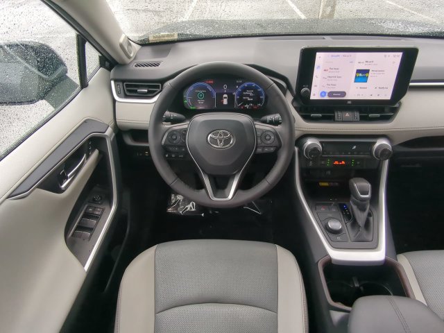 Certified 2024 Toyota RAV4 Limited w/ Advanced Technology Package AWD/4WD image 18