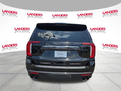 Used 2024 GMC Yukon Denali Ultimate AWD/4WD image 4
