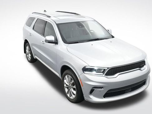 Used 2023 Dodge Durango Citadel image 23