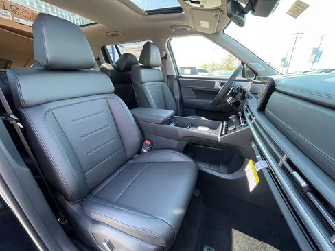 New 2026 Hyundai Santa Fe Limited AWD/4WD image 32