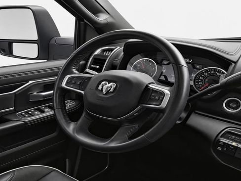 Used 2023 RAM 2500 Laramie w/ Night Edition AWD/4WD image 17