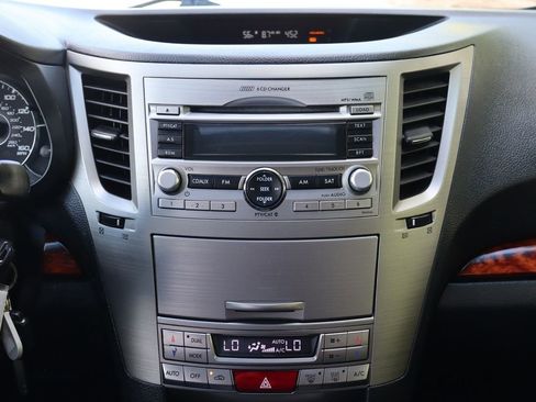 Used 2011 Subaru Outback 3.6R Limited w/ PWR Moonroof Pkg AWD/4WD image 35