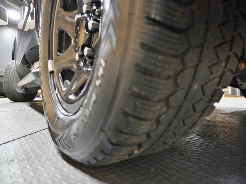 Used 2019 Chevrolet Tahoe 4WD image 7