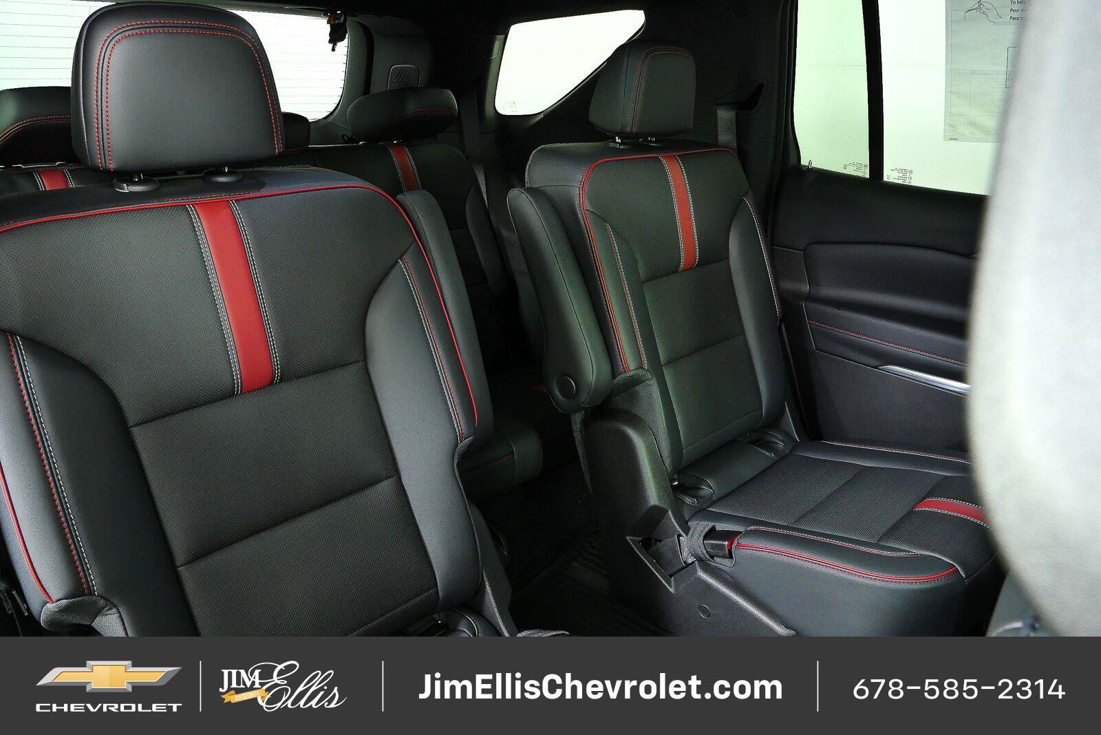 New 2027 Chevrolet Traverse RS w/ LPO, Floor Liner Package AWD/4WD image 21