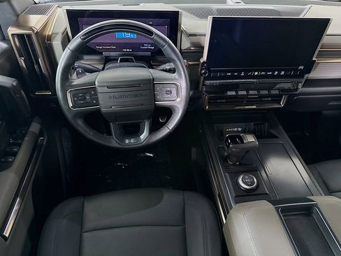 Used 2025 GMC Hummer EV 3X image 3