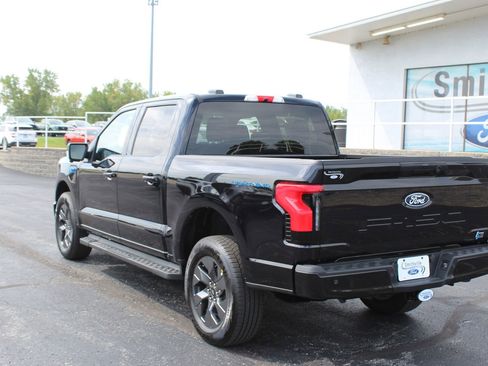 New 2025 Ford F150 Lightning Flash AWD/4WD image 3