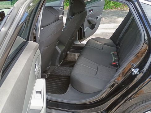 Used 2024 Honda Accord Sport image 13