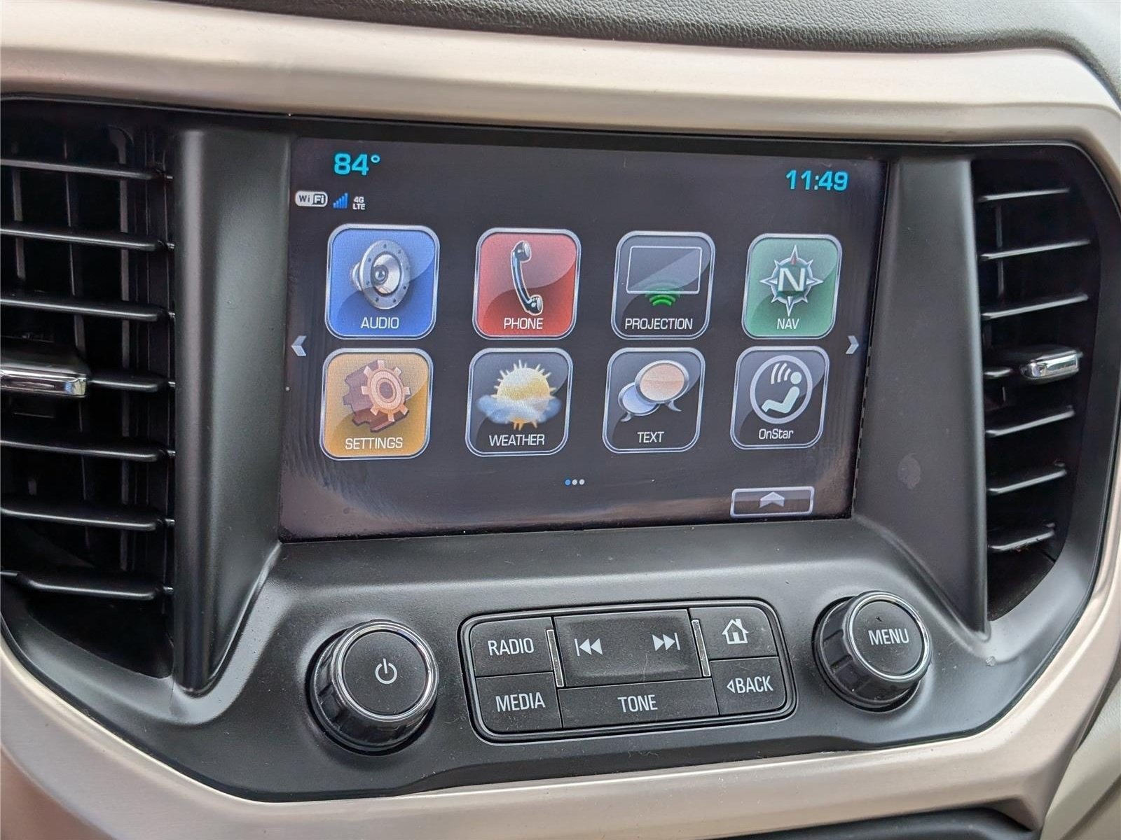 Used 2018 GMC Acadia Denali w/ Technology Package AWD/4WD image 30