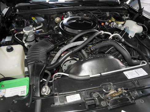 Used 1988 Chevrolet Monte Carlo SS RWD image 45