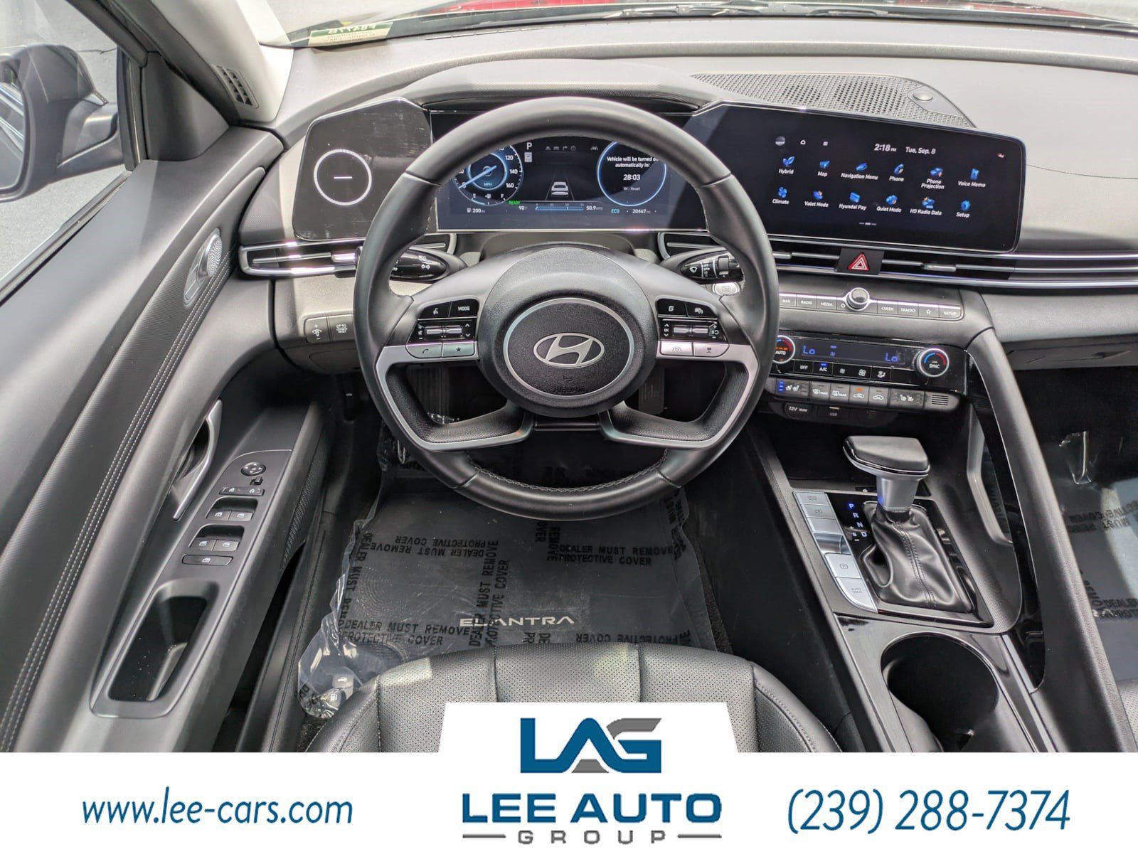 Used 2025 Hyundai Elantra Limited FWD image 12