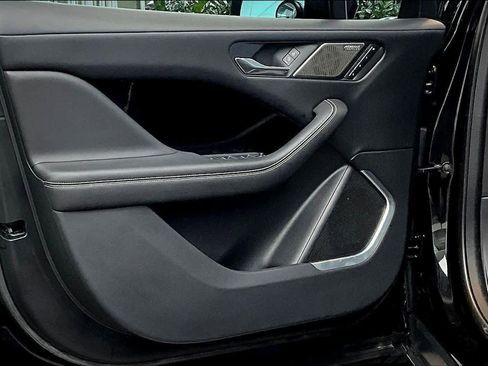 Used 2020 Jaguar I-PACE HSE image 21