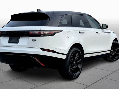 Used 2023 Land Rover Range Rover Velar R-Dynamic S image 11
