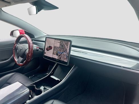 Used 2020 Tesla Model 3 Standard Range RWD image 32