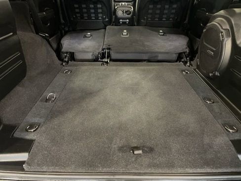 Used 2023 Jeep Wrangler Unlimited Rubicon w/ Cold Weather Group AWD/4WD image 44