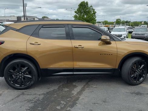 Used 2019 Chevrolet Blazer RS w/ Sun and Wheels Package FWD image 8