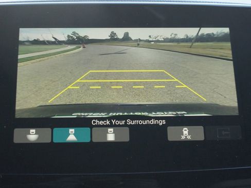 Used 2025 Honda Passport EX-L image 7