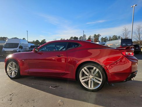 Used 2017 Chevrolet Camaro SS image 5