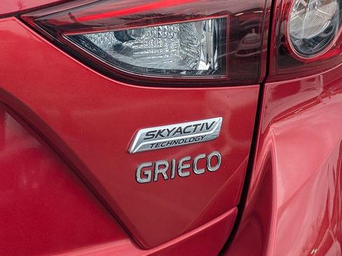 Used 2018 MAZDA MAZDA3 Touring image 16