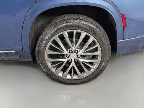 Used 2026 Buick Enclave Avenir w/ Super Cruise Package FWD image 38