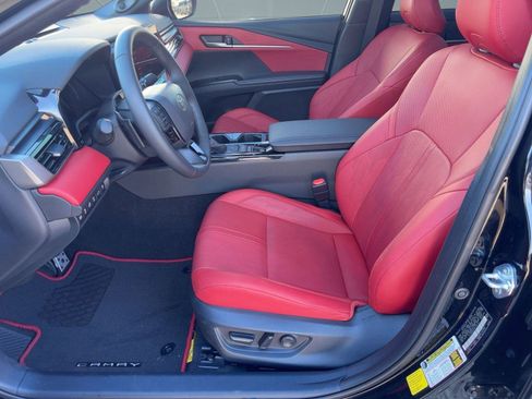 Used 2025 Toyota Camry XSE image 5