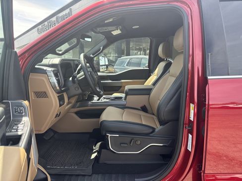 Used 2024 Ford F250 Lariat w/ Lariat Ultimate Package image 16