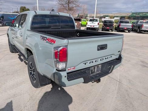 Used 2023 Toyota Tacoma TRD Sport w/ Technology Package image 14
