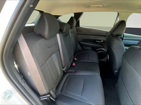 New 2026 Hyundai Tucson SEL image 9