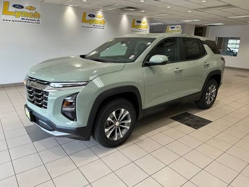 New 2026 Chevrolet Equinox LT w/ Convenience Package II image 2