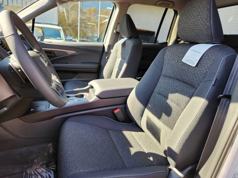 New 2026 Honda Ridgeline Sport image 8