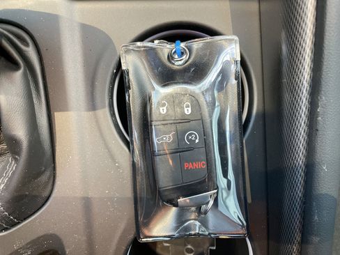 Certified 2025 Dodge Durango GT image 38