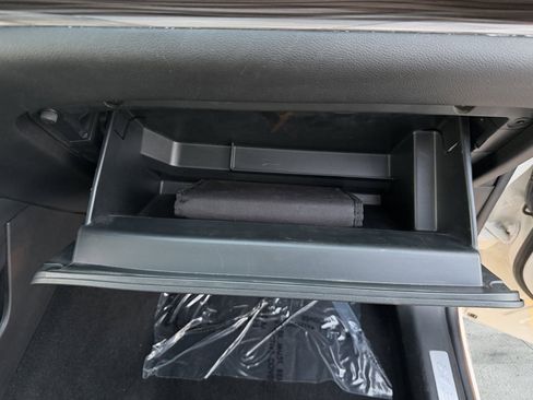 Used 2021 Ford Explorer Limited w/ Equipment Group 301A image 64