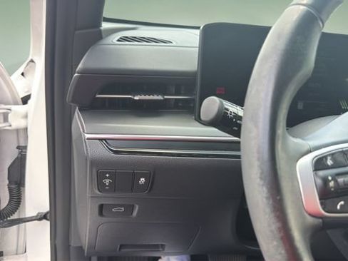 Used 2025 Kia K5 GT-Line w/ GT-Line Premium Package FWD image 29
