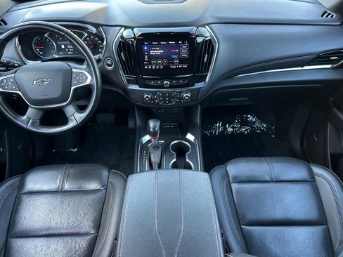 Used 2023 Chevrolet Traverse RS AWD/4WD image 13