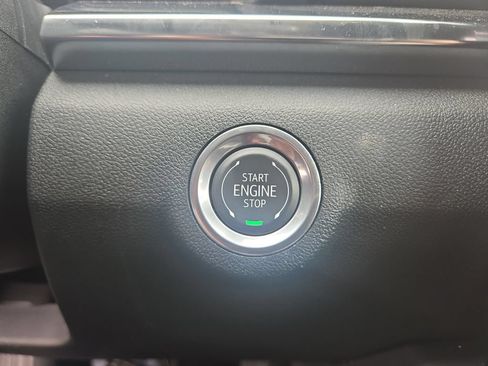Used 2026 GMC Terrain Elevation w/ Elevation Premium Package AWD/4WD image 33