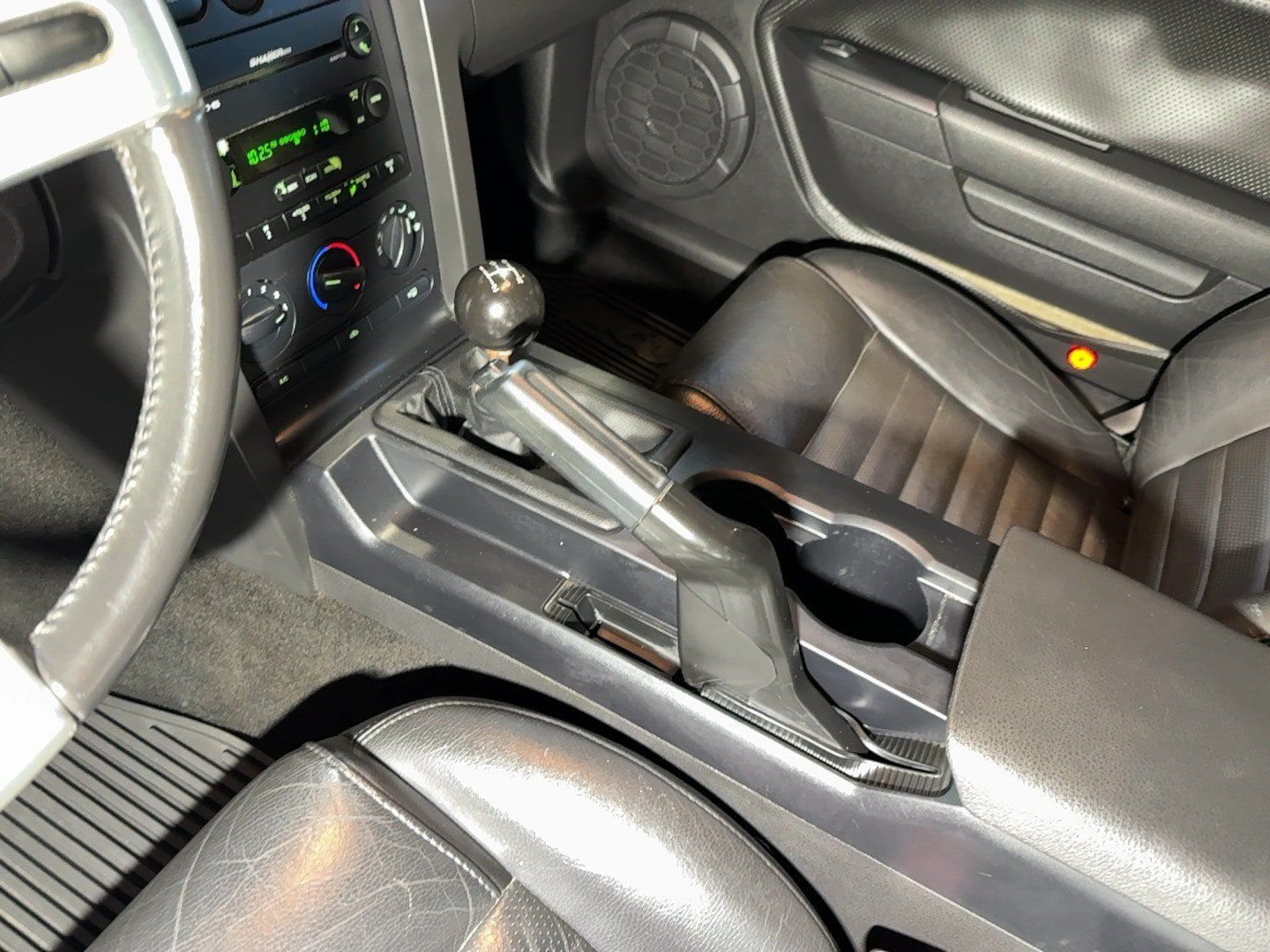 Used 2006 Ford Mustang GT Premium RWD image 12
