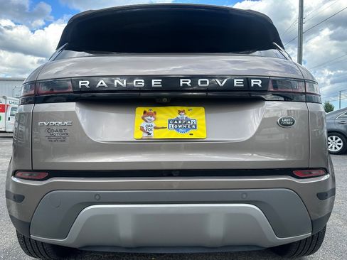 Used 2022 Land Rover Range Rover Evoque S AWD/4WD image 4