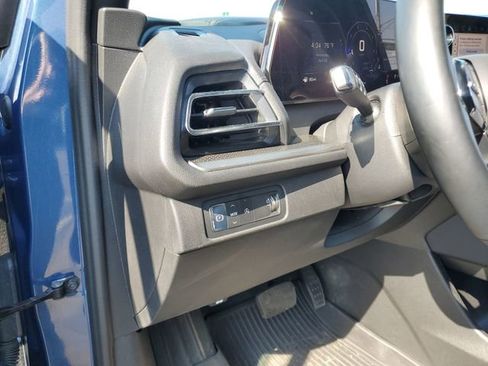 Certified 2024 Chevrolet Traverse LT w/ LPO, Floor Liner Package FWD image 18