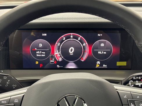 New 2026 Volkswagen Tiguan SE R-Line FWD image 23