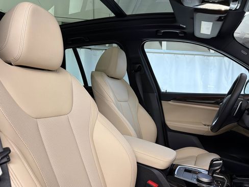 Used 2023 BMW X3 sDrive30i w/ Premium Package image 31