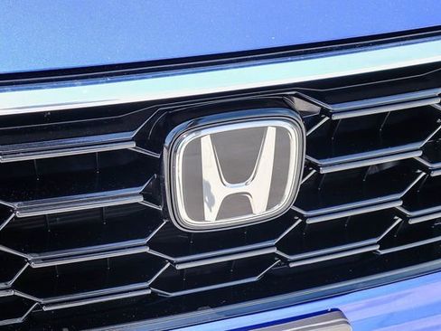 Used 2023 Honda CR-V EX image 6