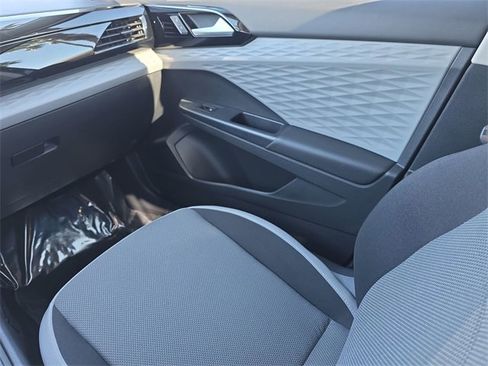 Certified 2022 Volkswagen Taos S w/ IQ Drive S Package image 14