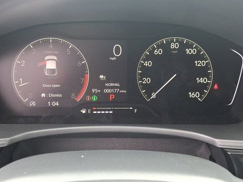 Used 2025 Honda Civic Sport image 19