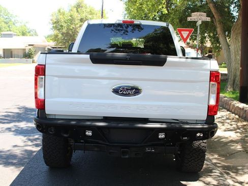 Used 2019 Ford F250 XL w/ STX Appearance Package AWD/4WD image 5