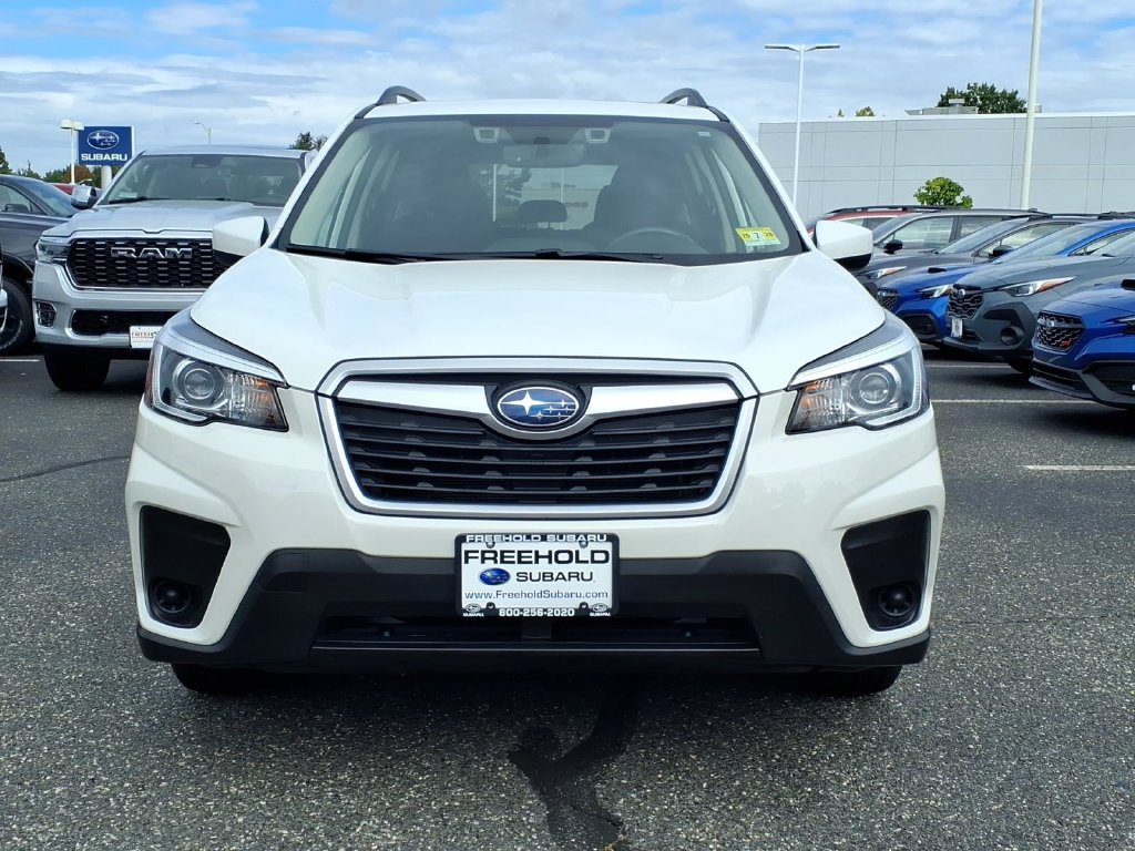 Used 2019 Subaru Forester Premium AWD/4WD image 2