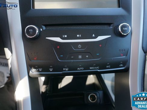 Used 2014 Ford Fusion SE w/ Equipment Group 502A image 33