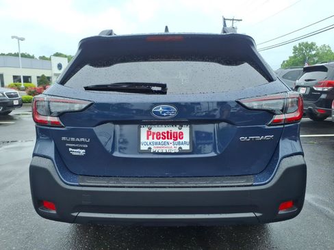 Certified 2025 Subaru Outback Premium AWD/4WD image 3